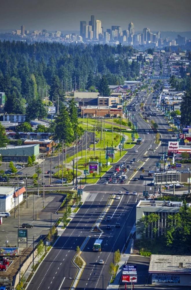 The authors study Aurora Avenue North in Shoreline, Washington. "New crosswalks, sidewalks, greened medians, enhanced lighting, and bus rapid transit in dedicated lanes have dramatically improved the corridor's safety and performance," they write.